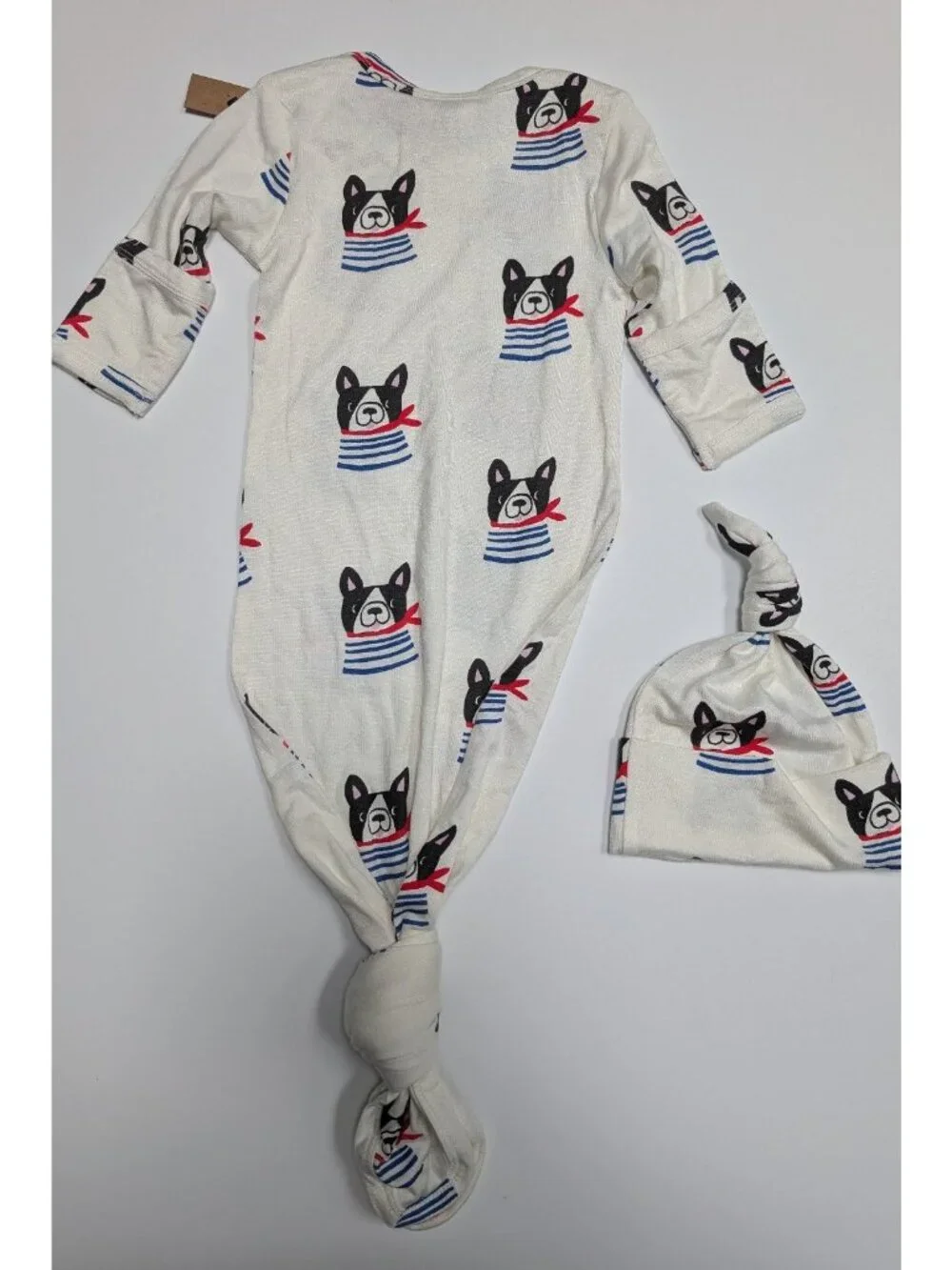 SpearmintLOVE French Bulldog Knotted Gown & Hat Baby Layette Set 0-3 mo Bamboo
